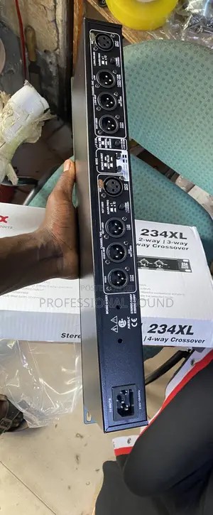 DBX 2/3/4 Way Crossover
