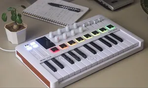 Arturia Minilab3 Midi Controller (White)