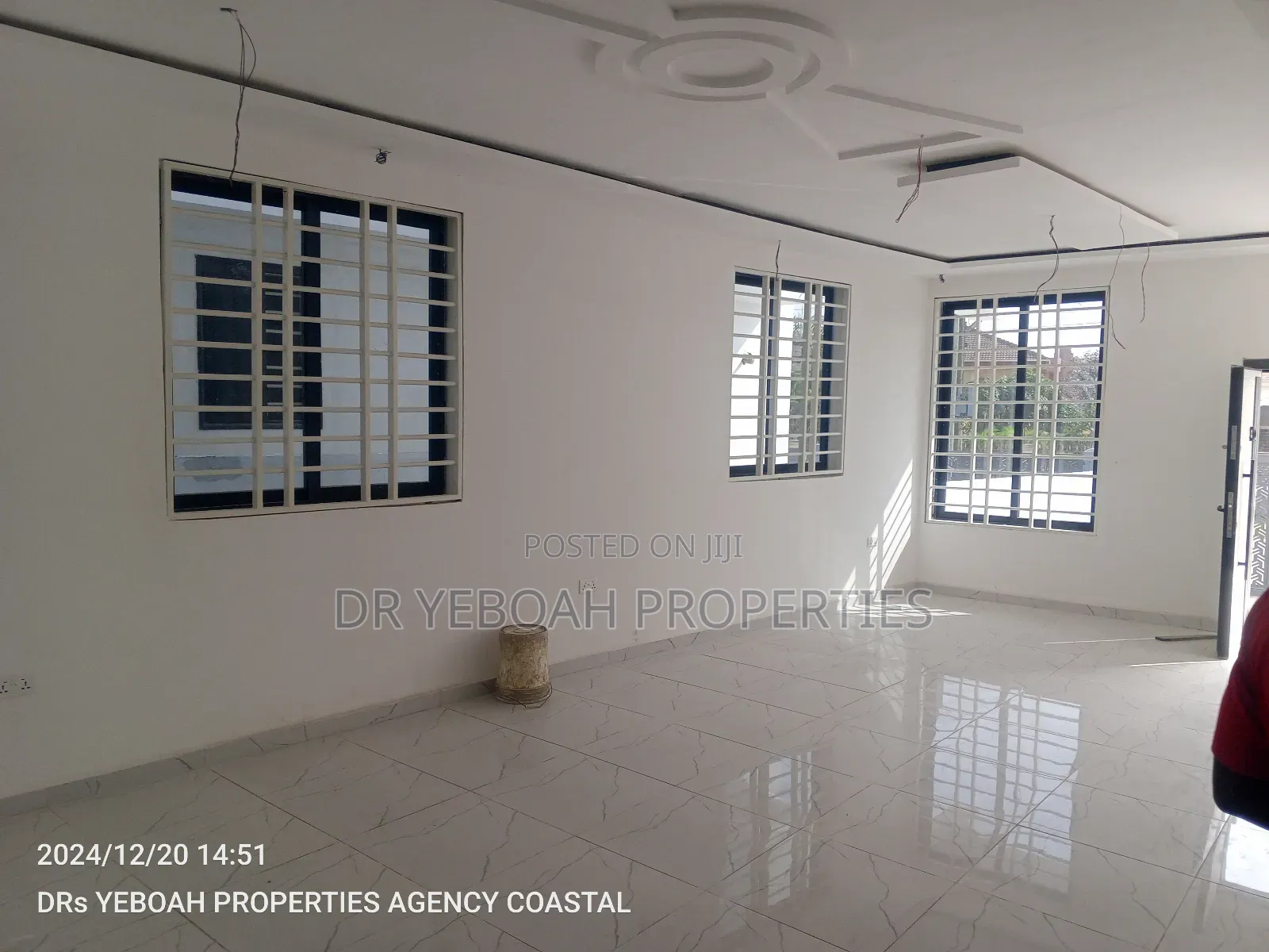 4bdrm Duplex in Spintex:- 4 Bedrooms for sale