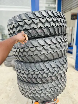 Original Bridgestone 265/70r17 Tyres Available for All Cars