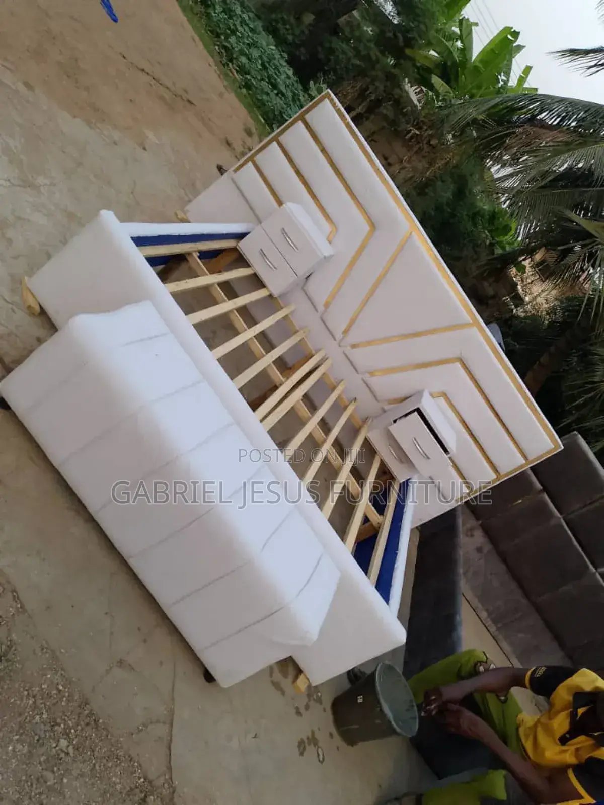 Queen Size Bed With Mattress Available