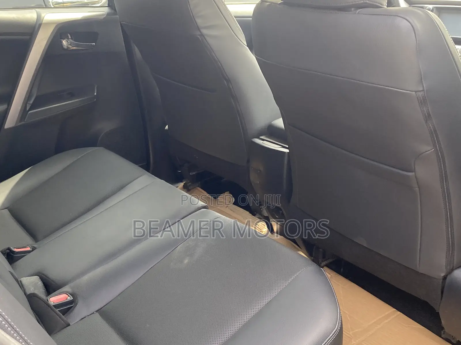 Toyota RAV4 LE AWD (2.5L 4cyl 6A) 2017 Green