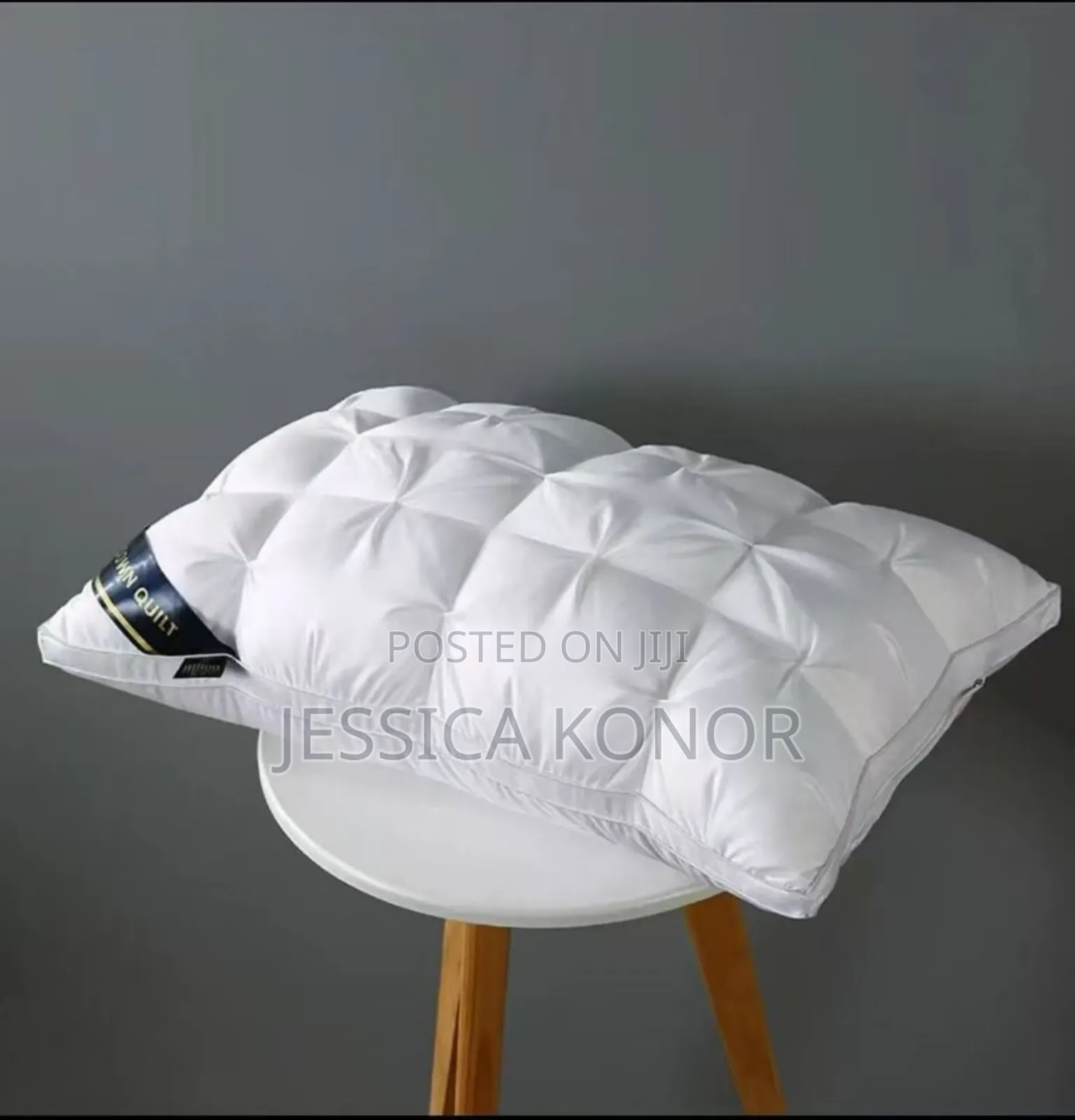Hotel Standard Pillows (2pcs)