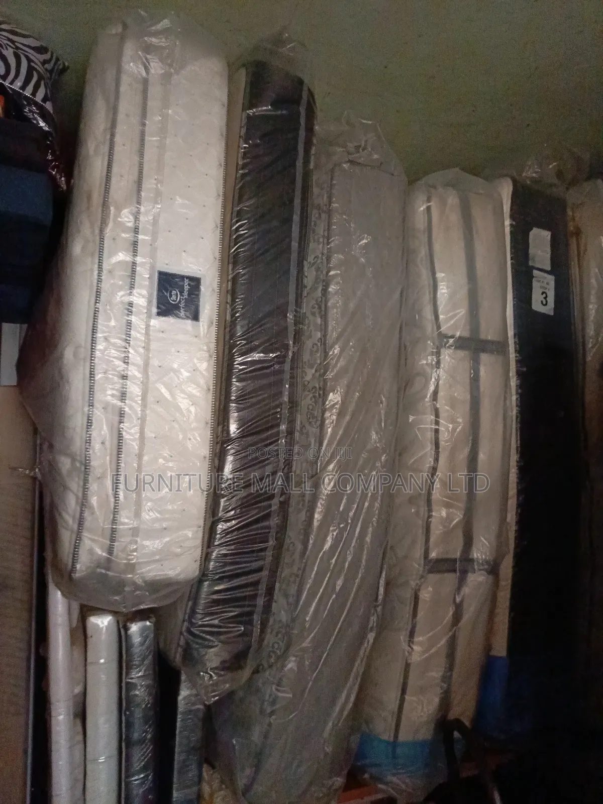 Remarkable 80x60 Queens Mattress. Free Delivery
