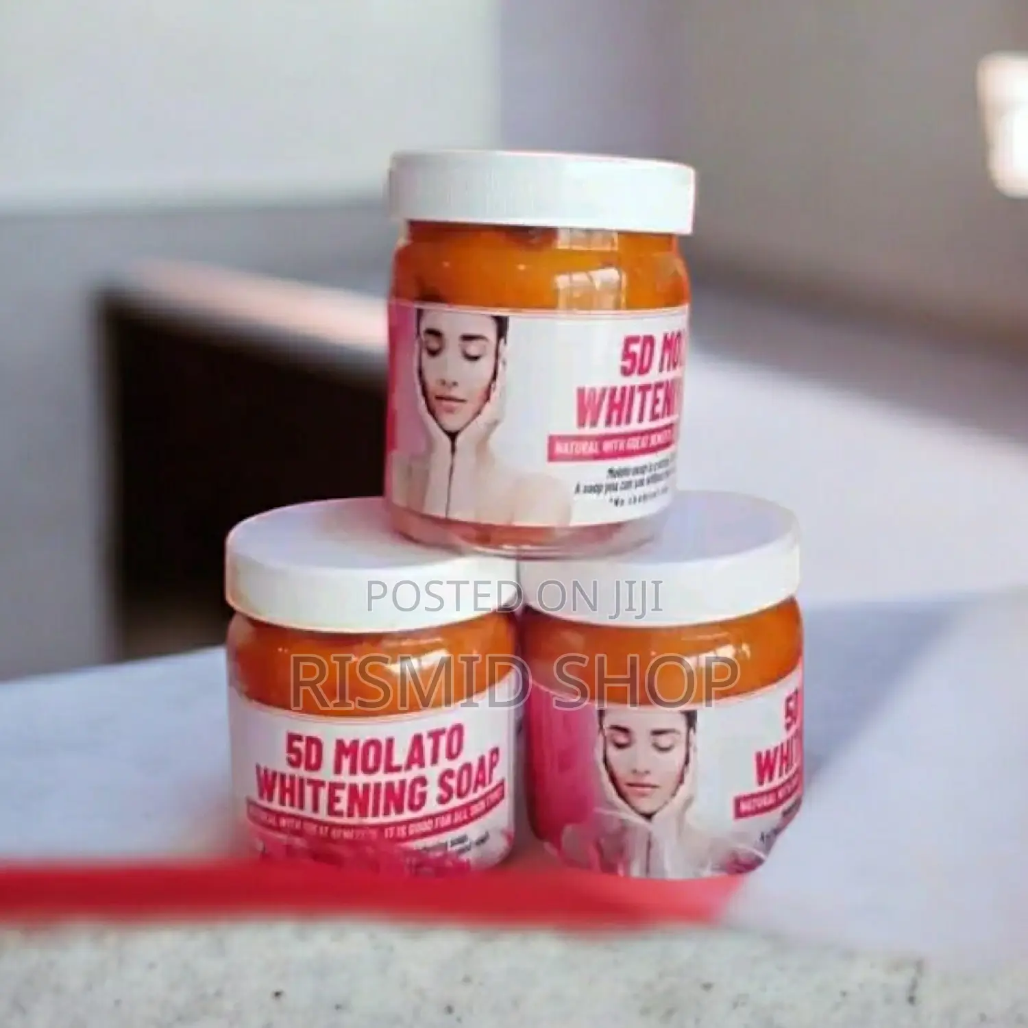 Molato Super Whitening Soap