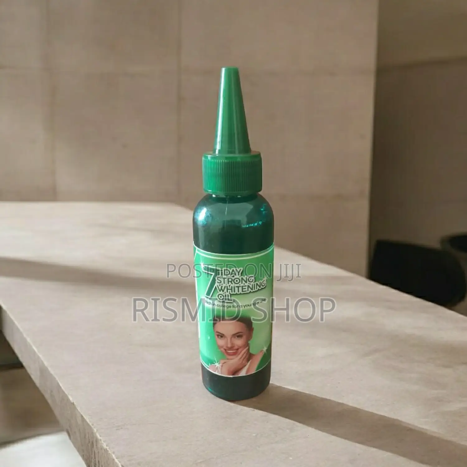 7 Days Strong Whitening Oil (100ml)