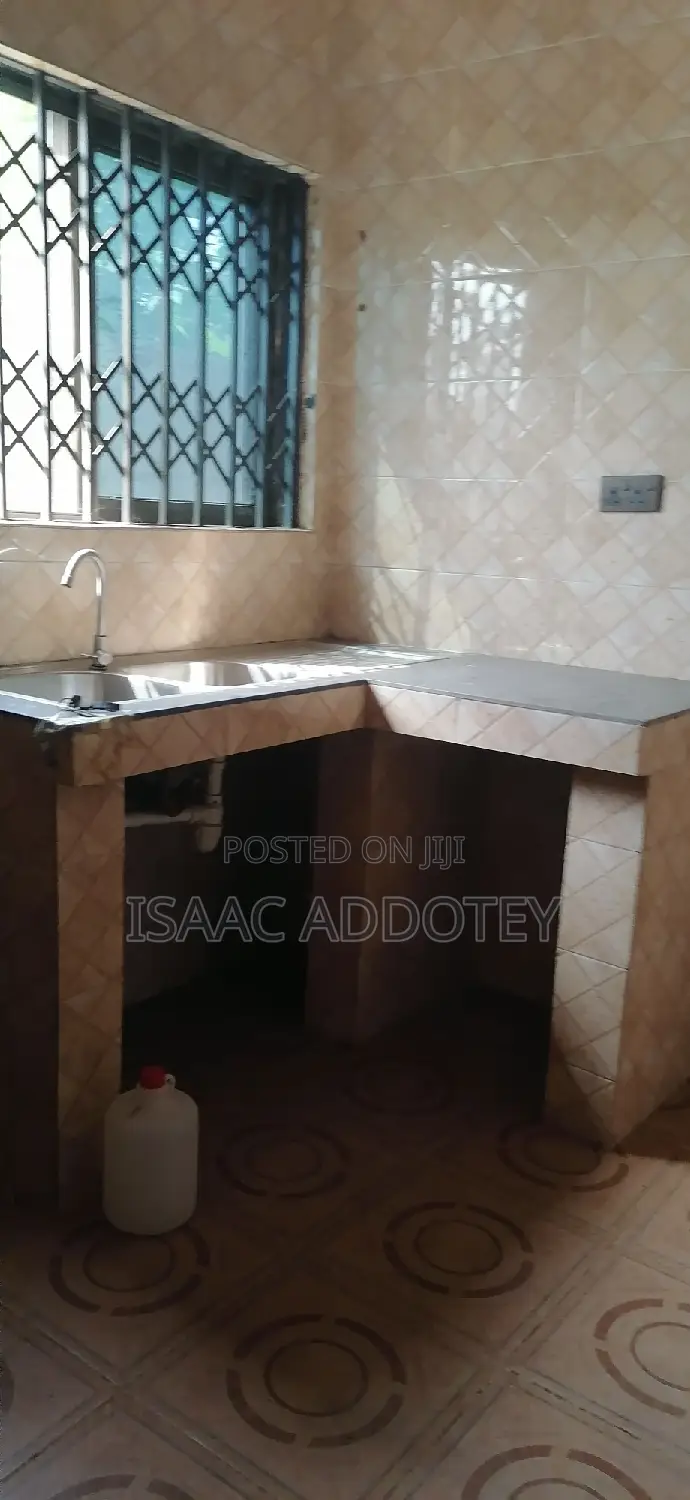 2bdrm Apartment in Spintex for rent