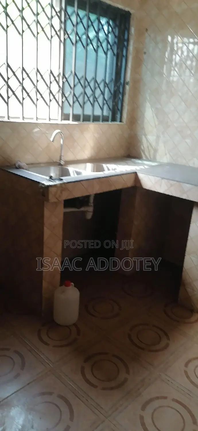 2bdrm Apartment in Spintex for rent