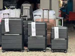 Three Set Extra Quality Anticrake Luggages in Sizes 31"-23"