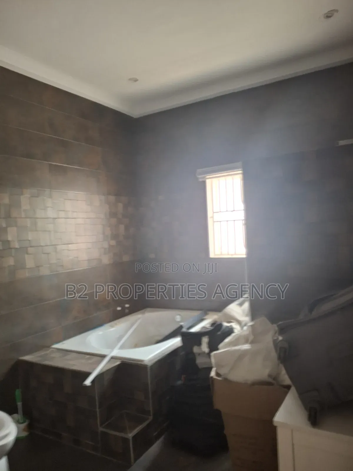 Furnished 4bdrm House in B2 Properties Agency, Kumasi Metropolitan