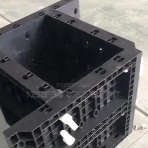 Photo - Plastic Square Column Mold - Adjustable