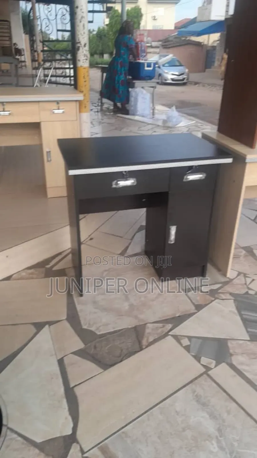 Office Desk /Table ( Simple Cute )