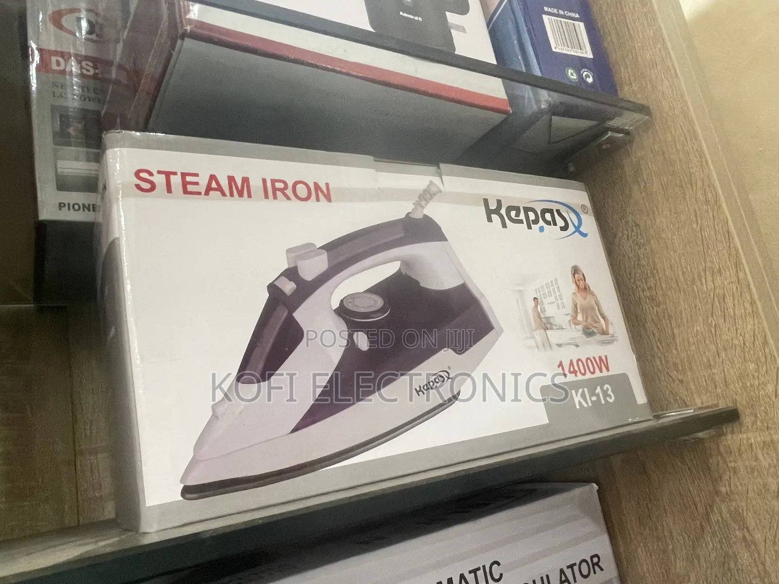 Kepas Steam Iron With Water Level Indicator