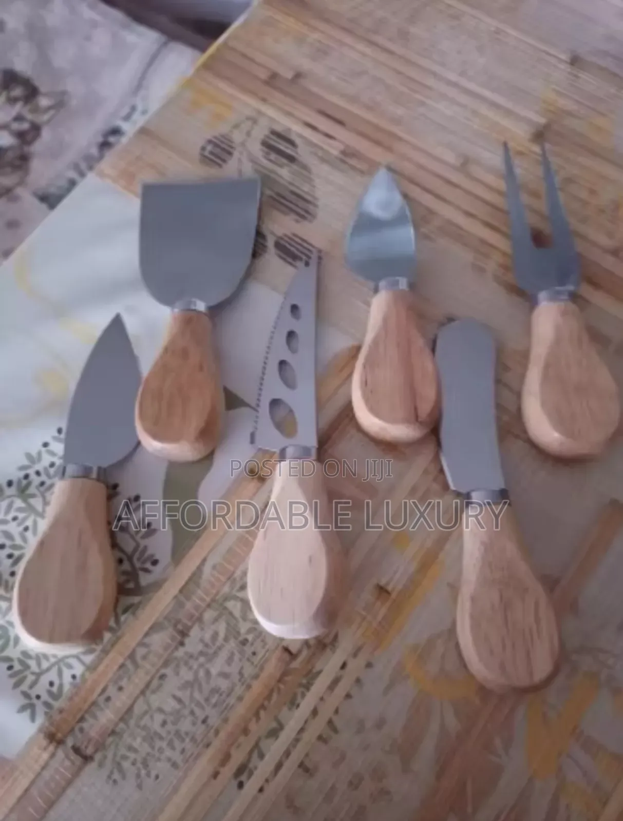 Luxury 6-Piece Cheese, Bread, Fruit Knife Set
