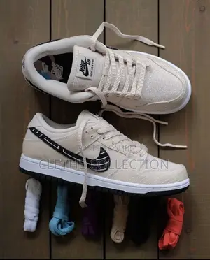 Nike Dunk Low