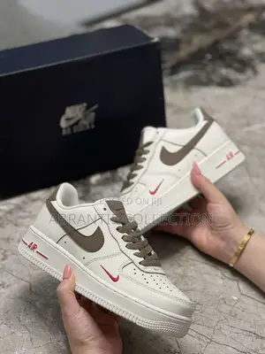 Original Nike Air Force Cream/Brown