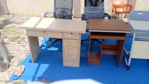 Office Desk ( Simple)