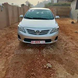 Toyota Corolla 2013 Silver