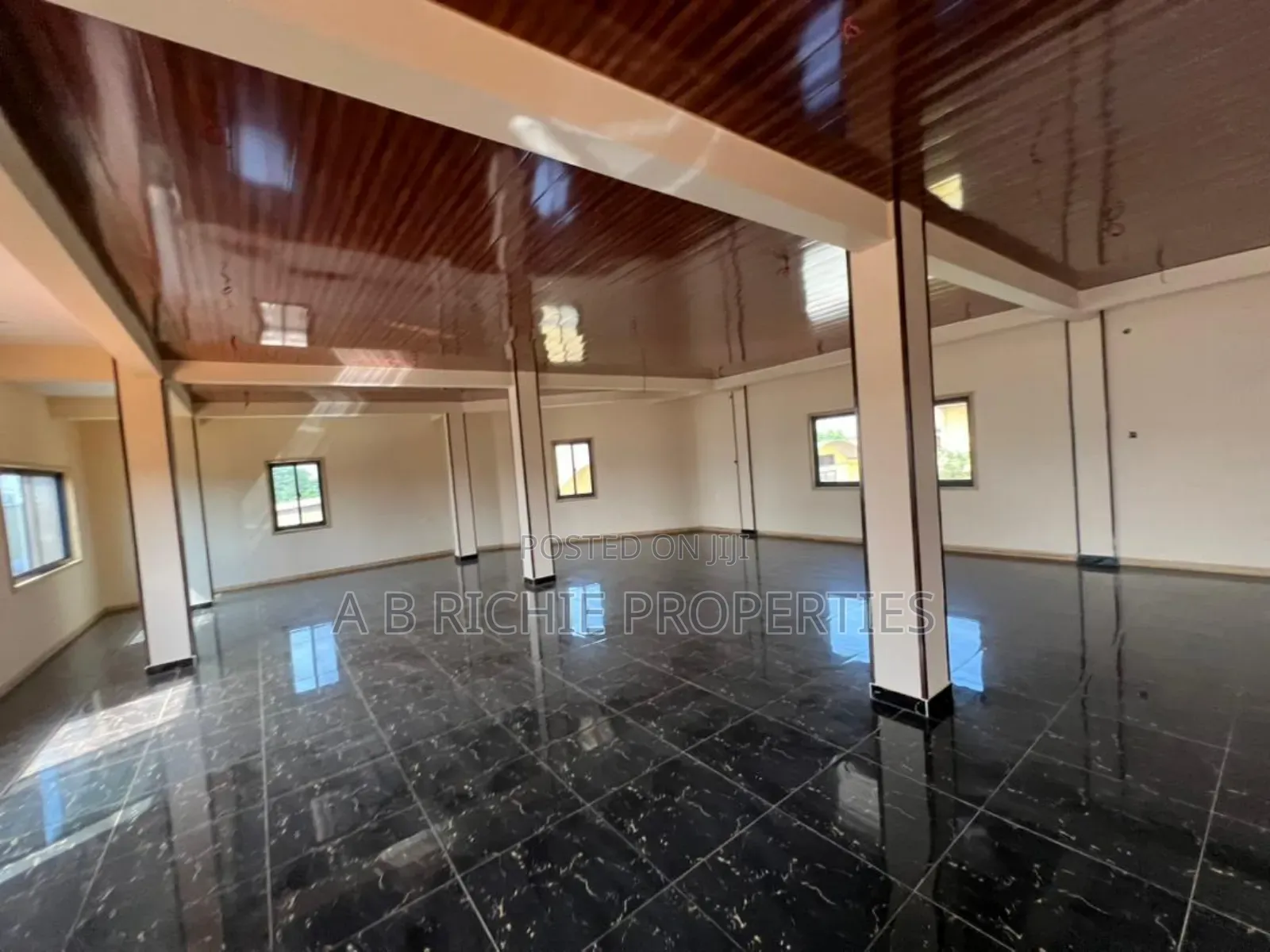 Office Space for Rent at Tema Community 9