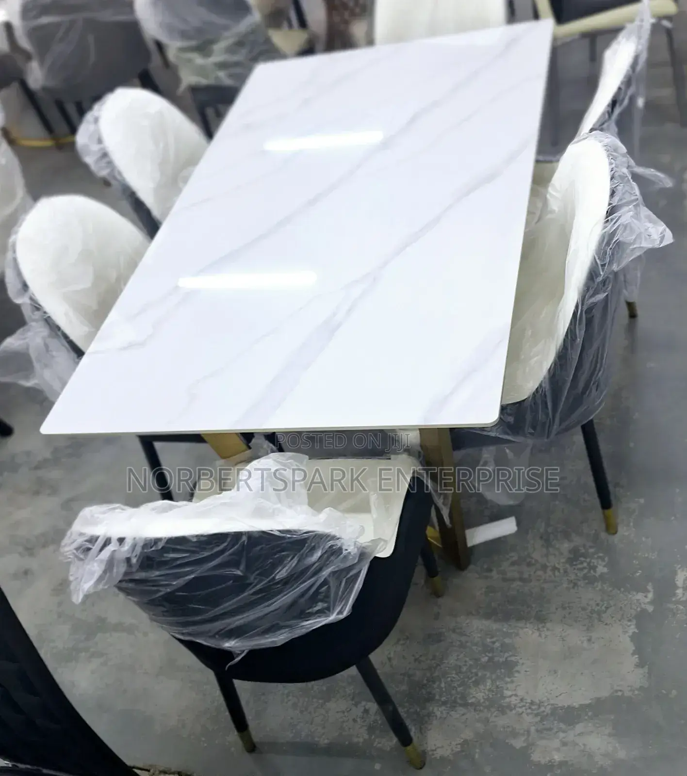 Dining Set(DS-T113fi5) SIX CHIARS