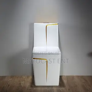 Luxury Toilet Seat ~ Water Closet