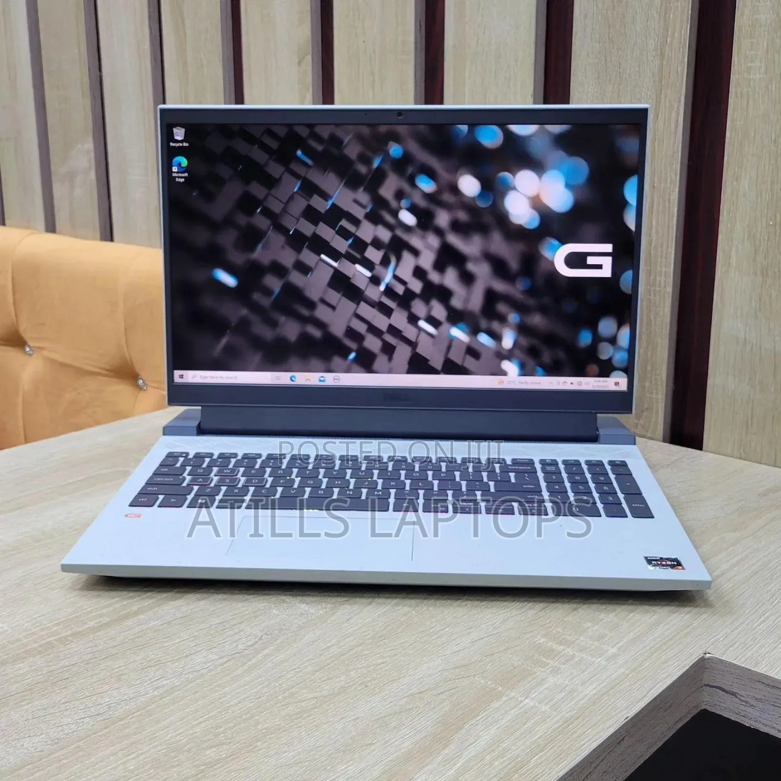 Laptop Dell G15 5511 16GB AMD Ryzen 5 SSD 512GB