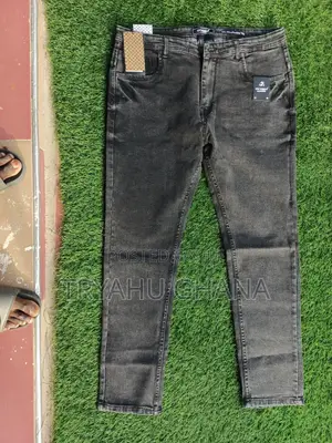 Top Quality Faded Ash Oxygen Stock Jeans for Sale