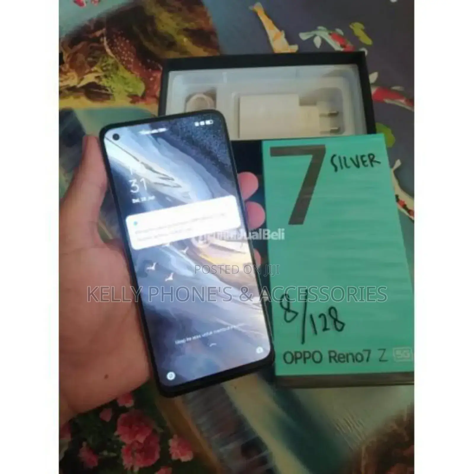New Oppo Reno7 5G 256 GB Silver