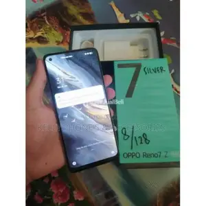 New Oppo Reno7 5G 256 GB Silver