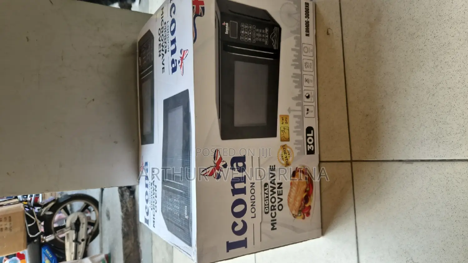 Icona Digital Microwave 30liters With a Grill