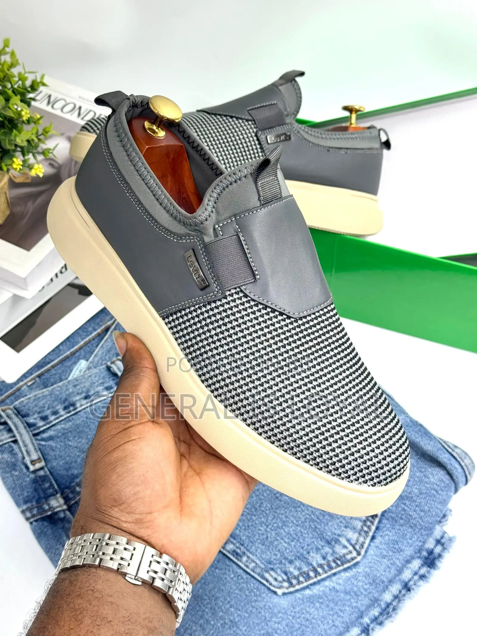 Levis Grey Shoe