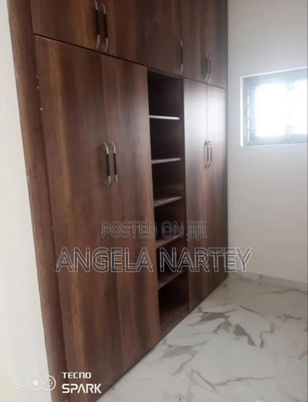 4bdrm House in School Junction, Accra Metropolitan for sale