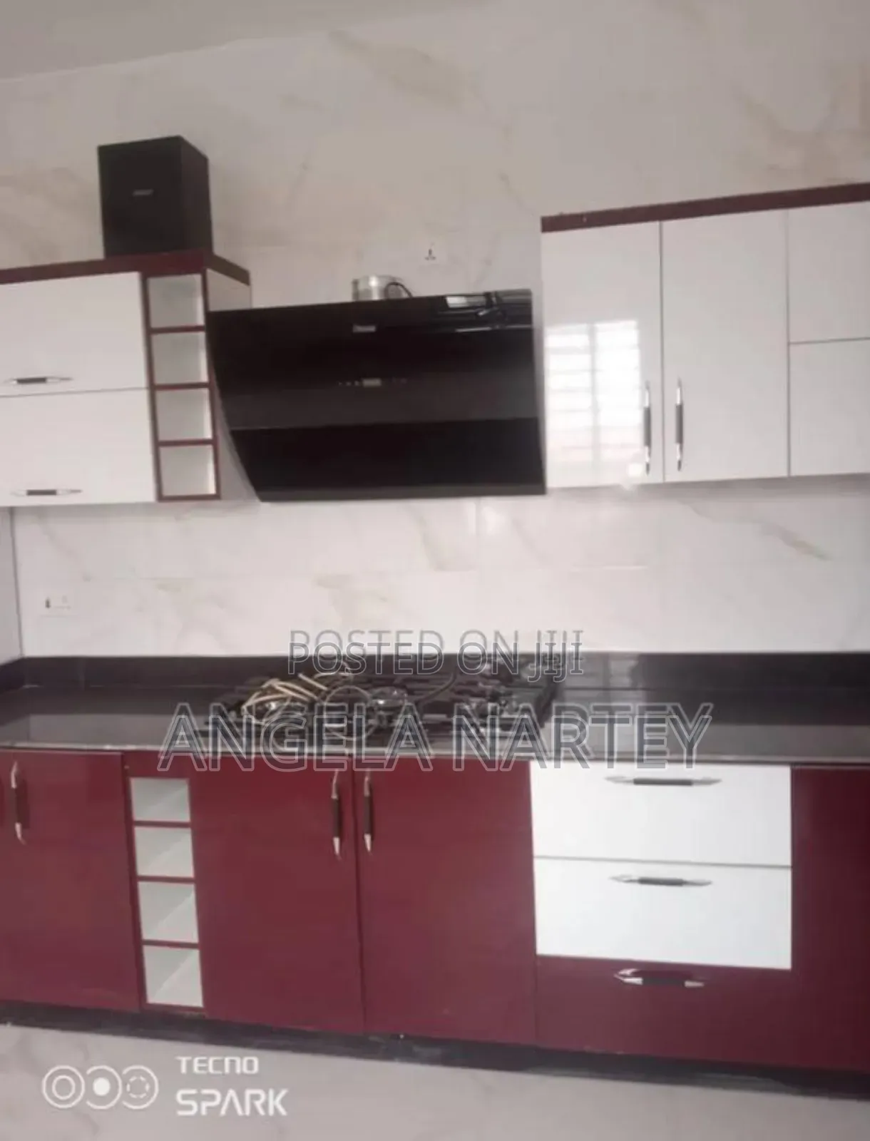 4bdrm House in School Junction, Accra Metropolitan for sale
