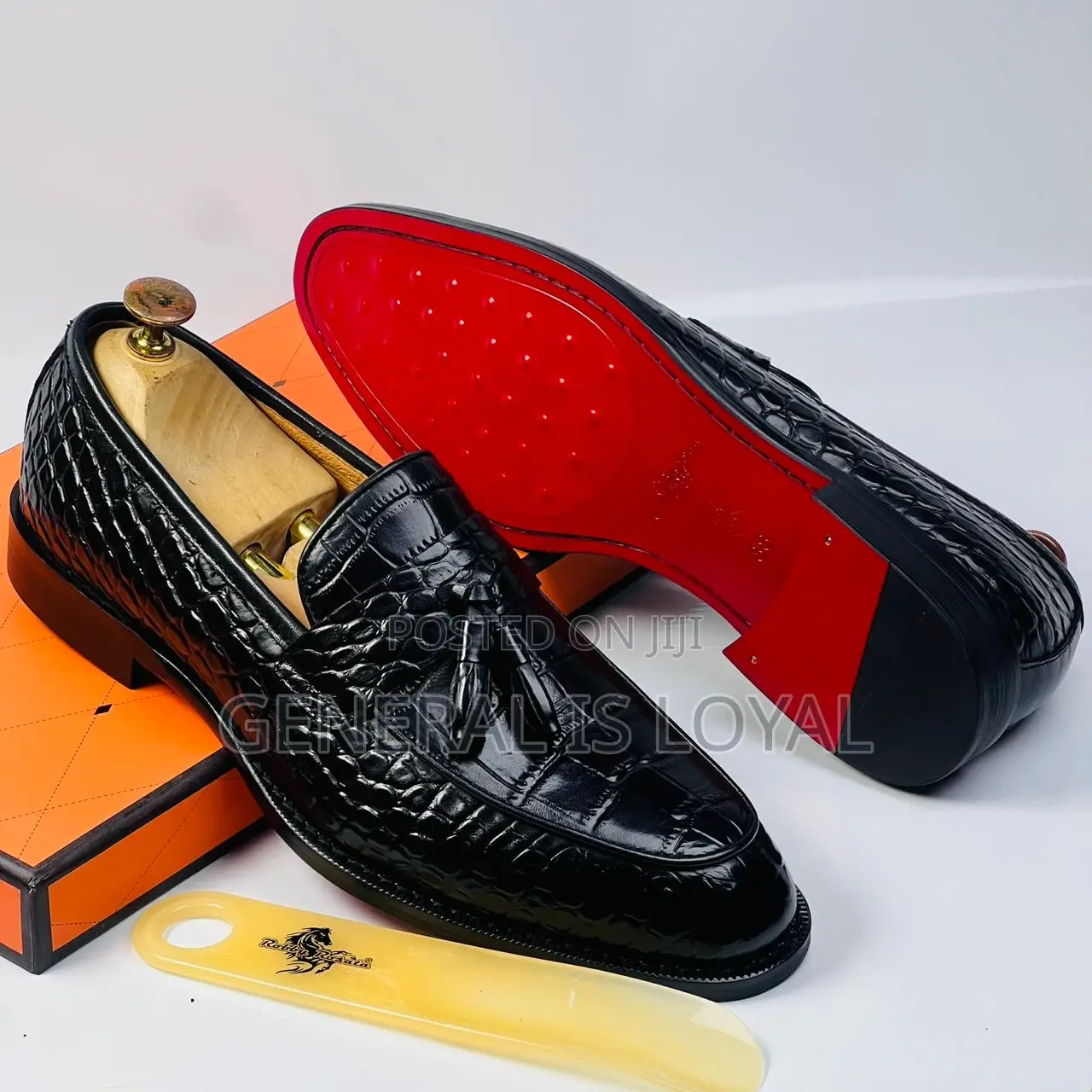 Robby Shoe Black, Brown