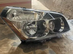 Vibe 2009 Headlight Pair