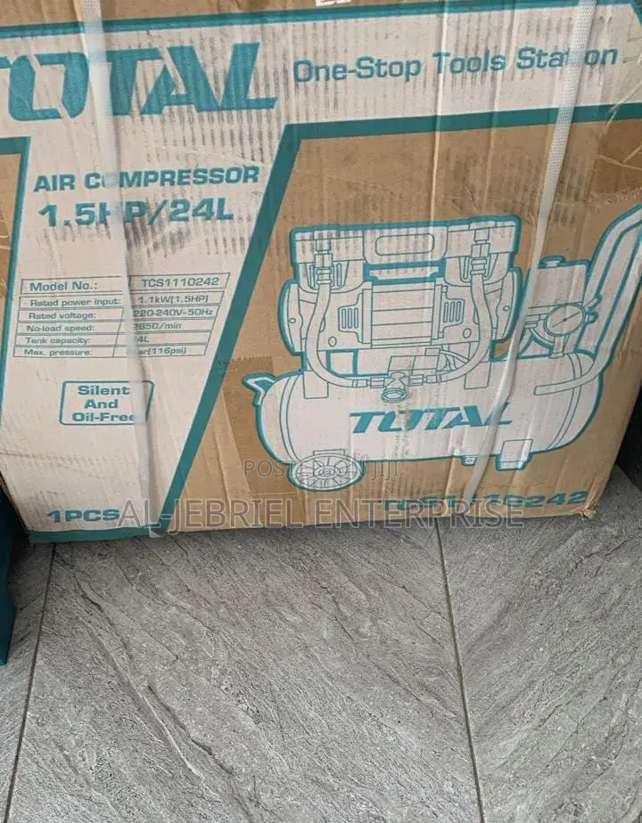 Toatal 1.5 Horse Power/ 24 Liters Air Compressor