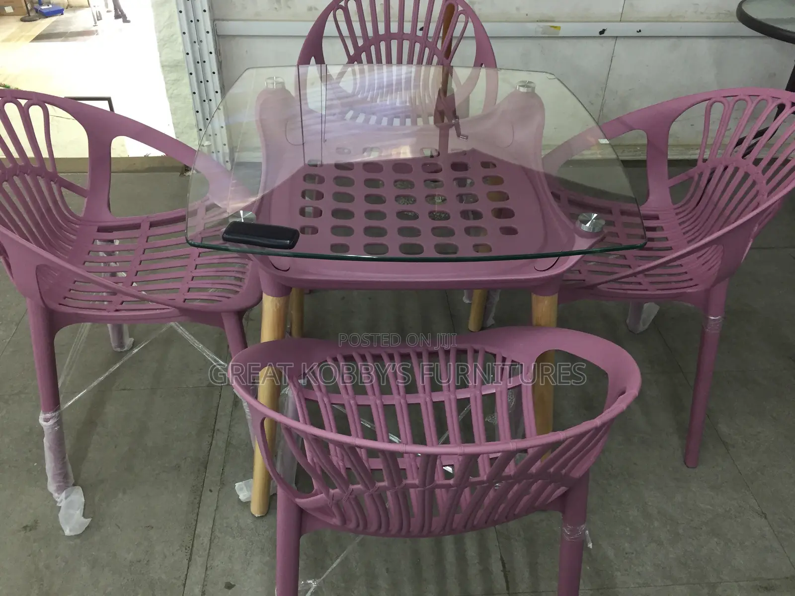 Outdoor Table With Four Chairs