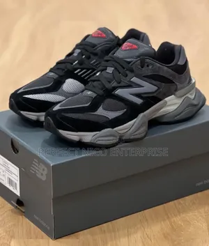 New Balance 9060 Black