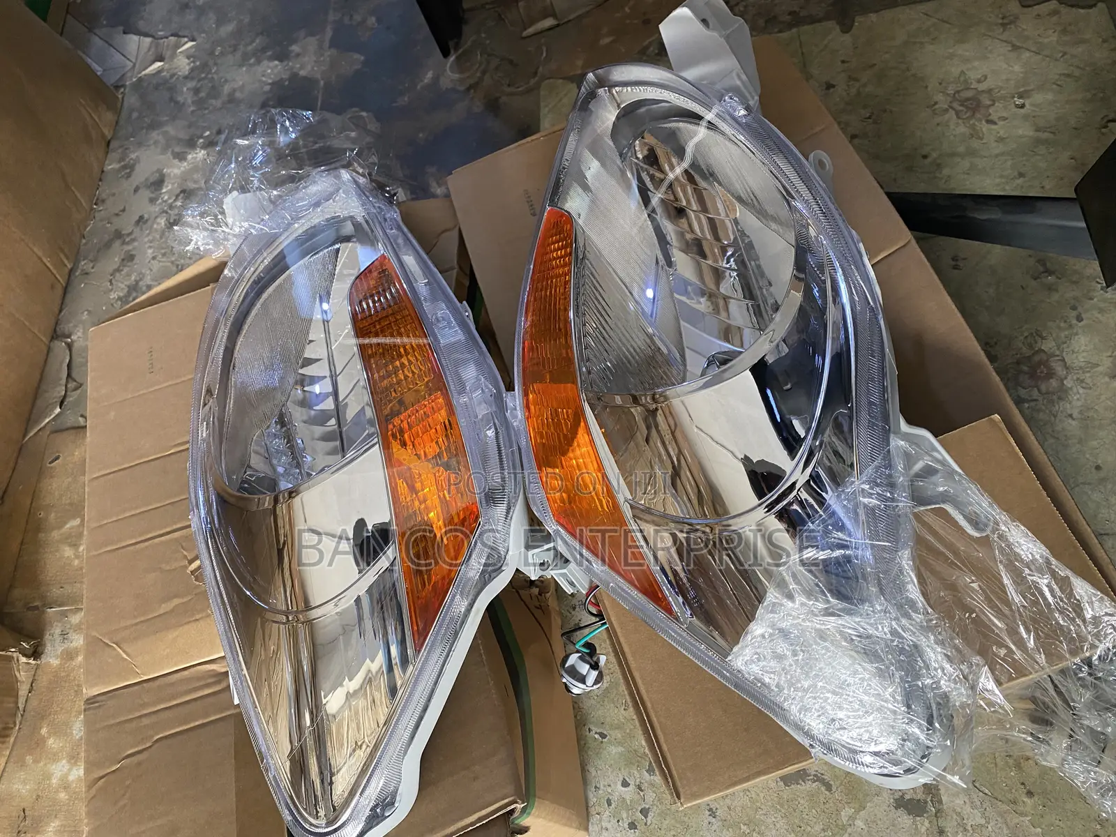 Toyota Yaris Head Light 2005-2008