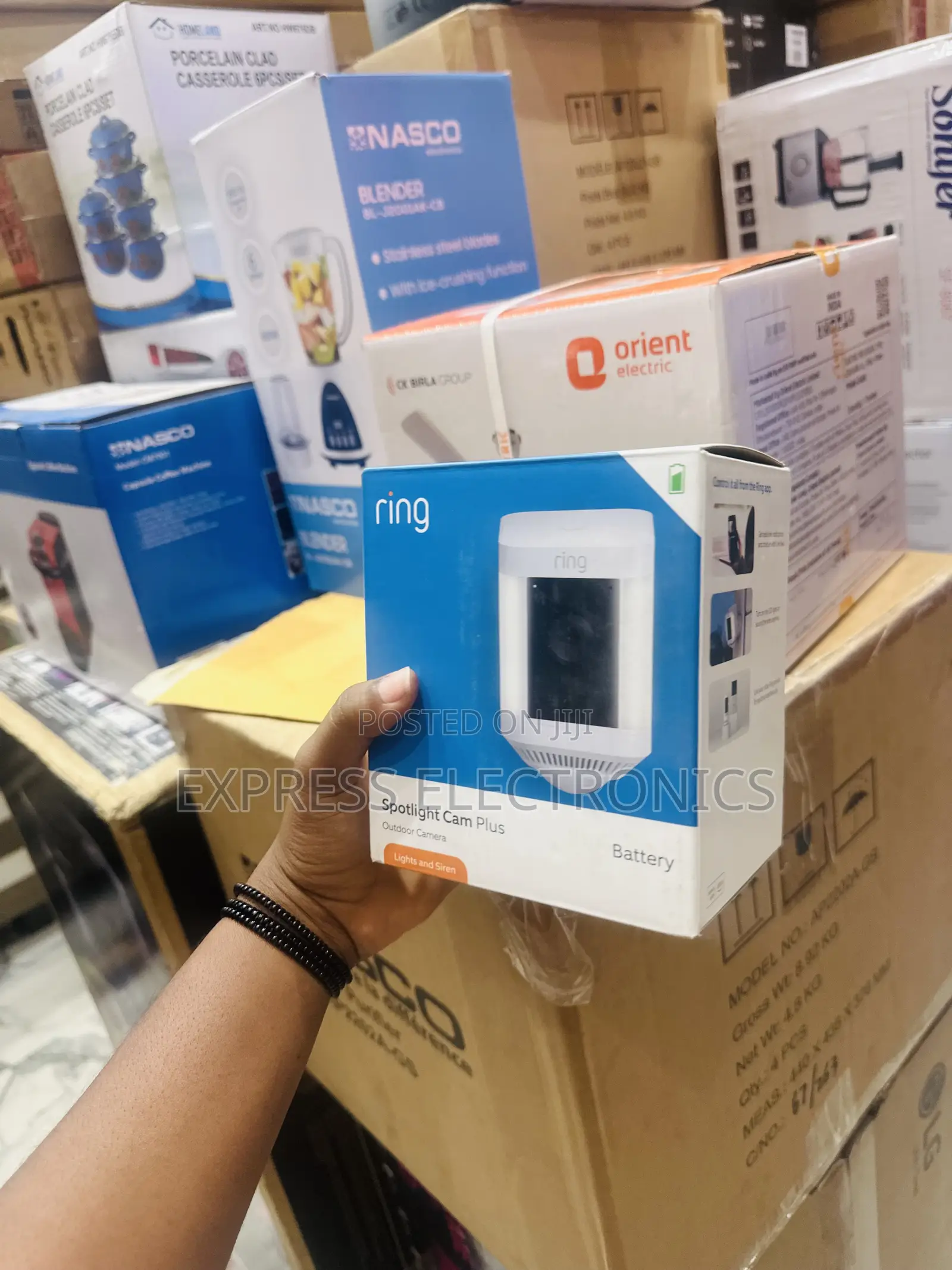 Dynamic New Spotlight Cam Plus-Battery—