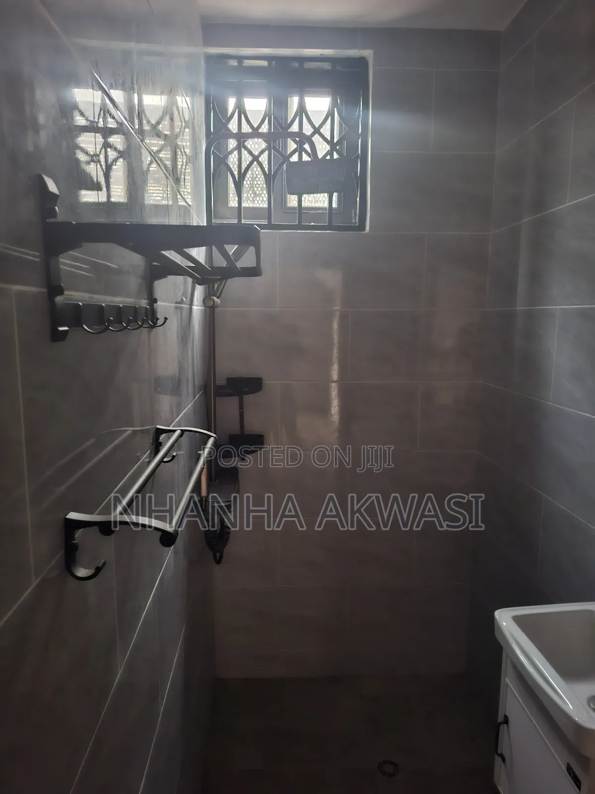 2bdrm Apartment in Klagon, Tema Metropolitan for rent