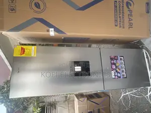 Highly Durable Pearl 251L Double Door Fridge With Dispenser