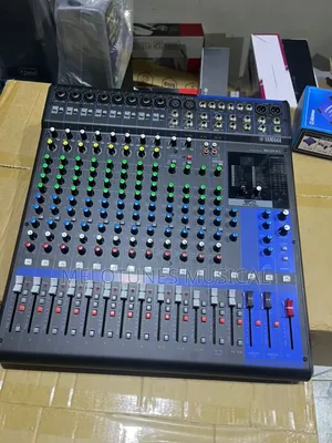 Photo - Yamaha Mg-16xu 16-Channel Mixer