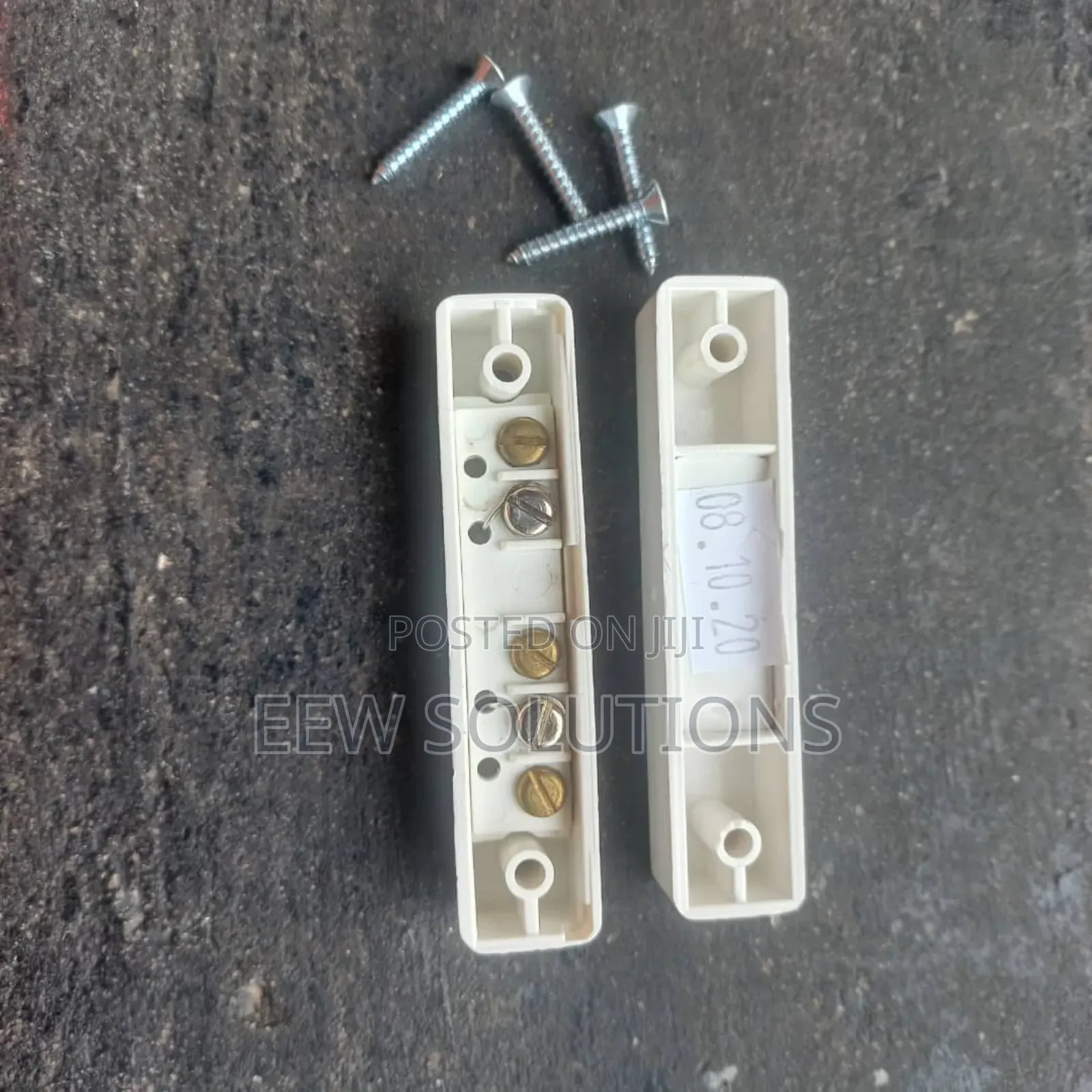 Door Contacts (Wired)