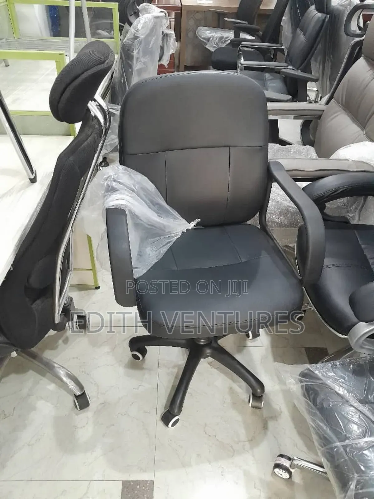 Ergonomic Leather Chair for Home/Office
