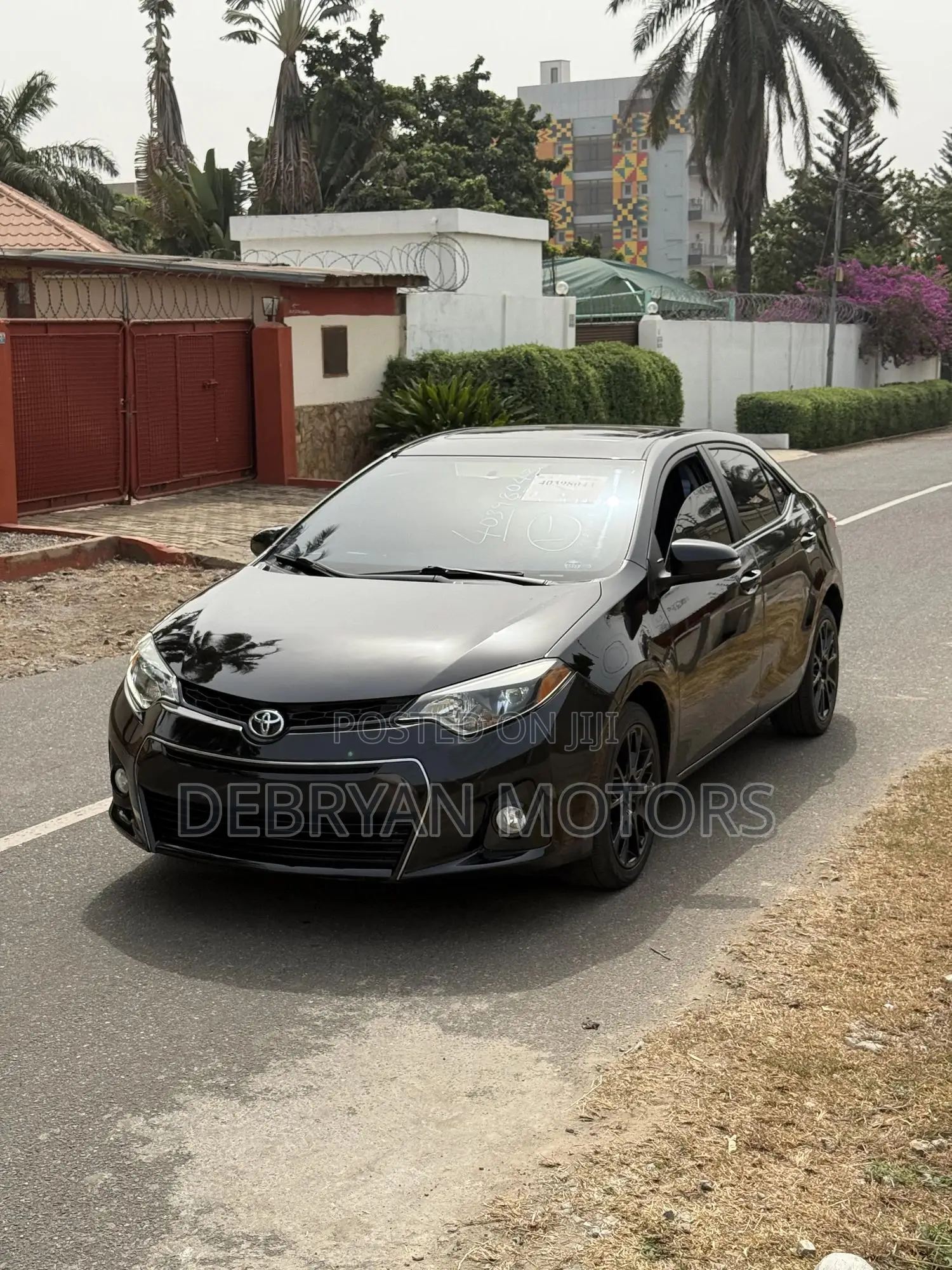 Toyota Corolla S w/Special Edition Pkg (1.8L 4cyl CVT) 2016 Black
