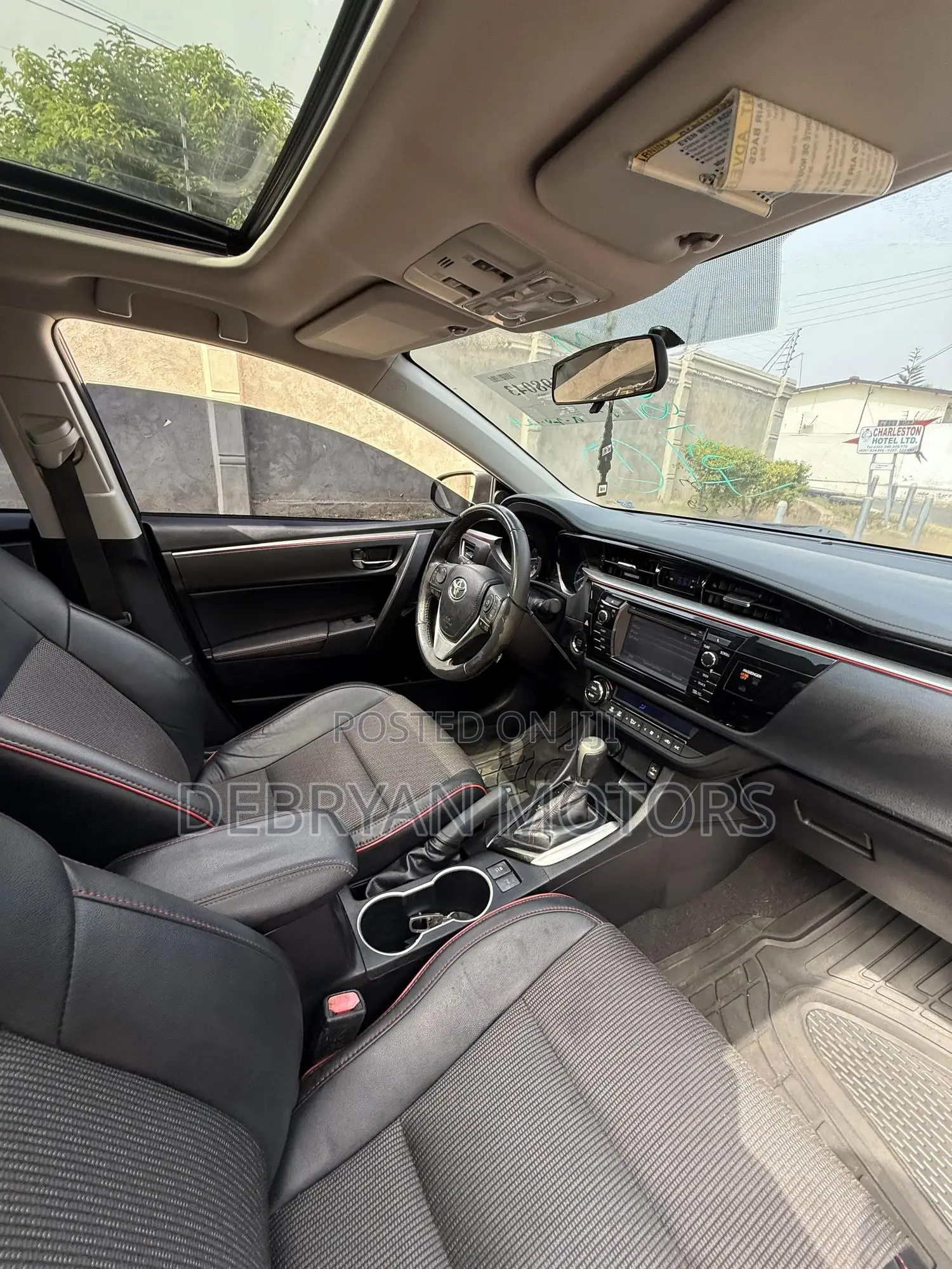 Toyota Corolla S w/Special Edition Pkg (1.8L 4cyl CVT) 2016 Black
