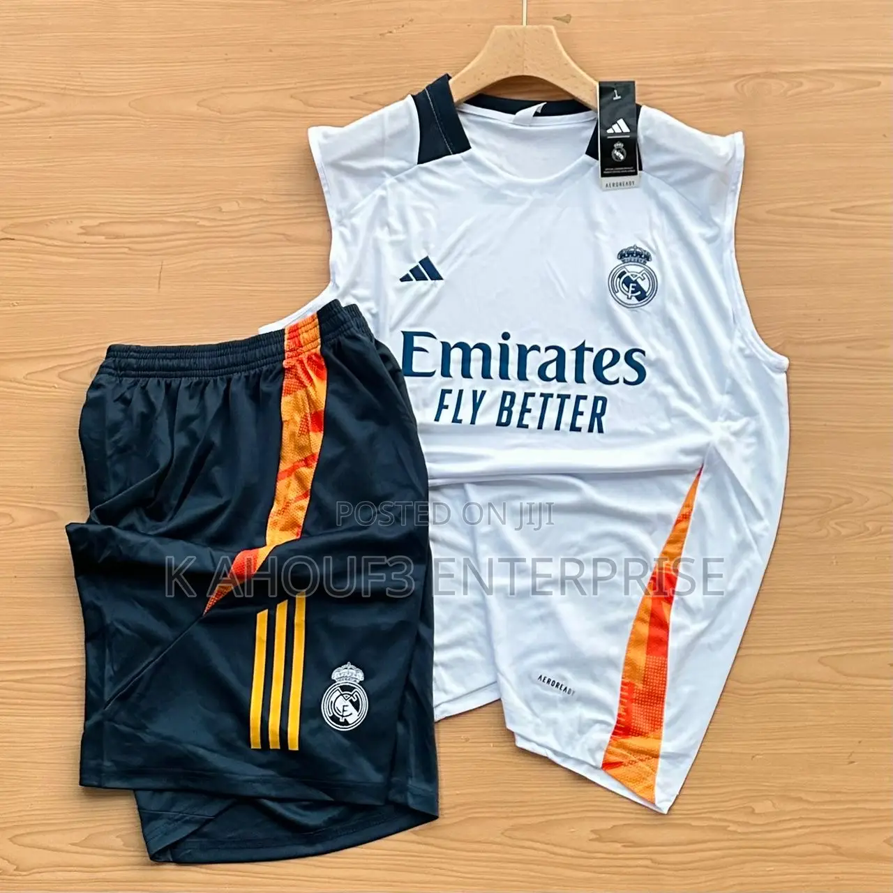 Sleeveless Top and Down for Your Favorite Teams