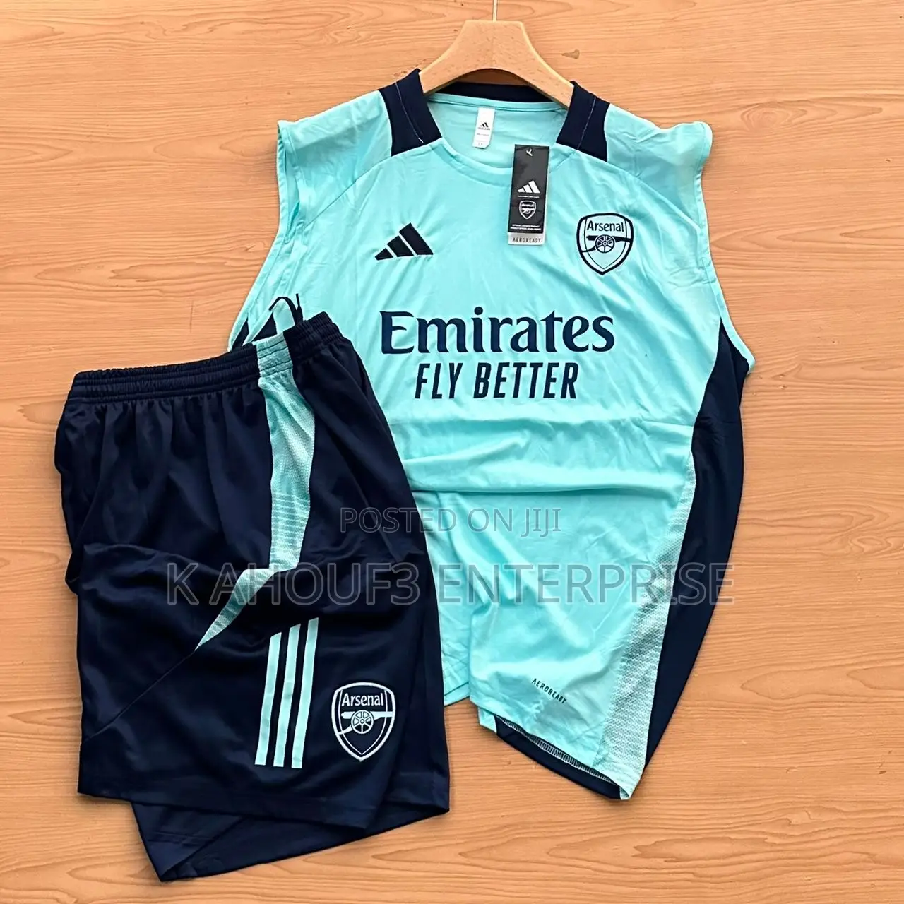 Sleeveless Top and Down for Your Favorite Teams