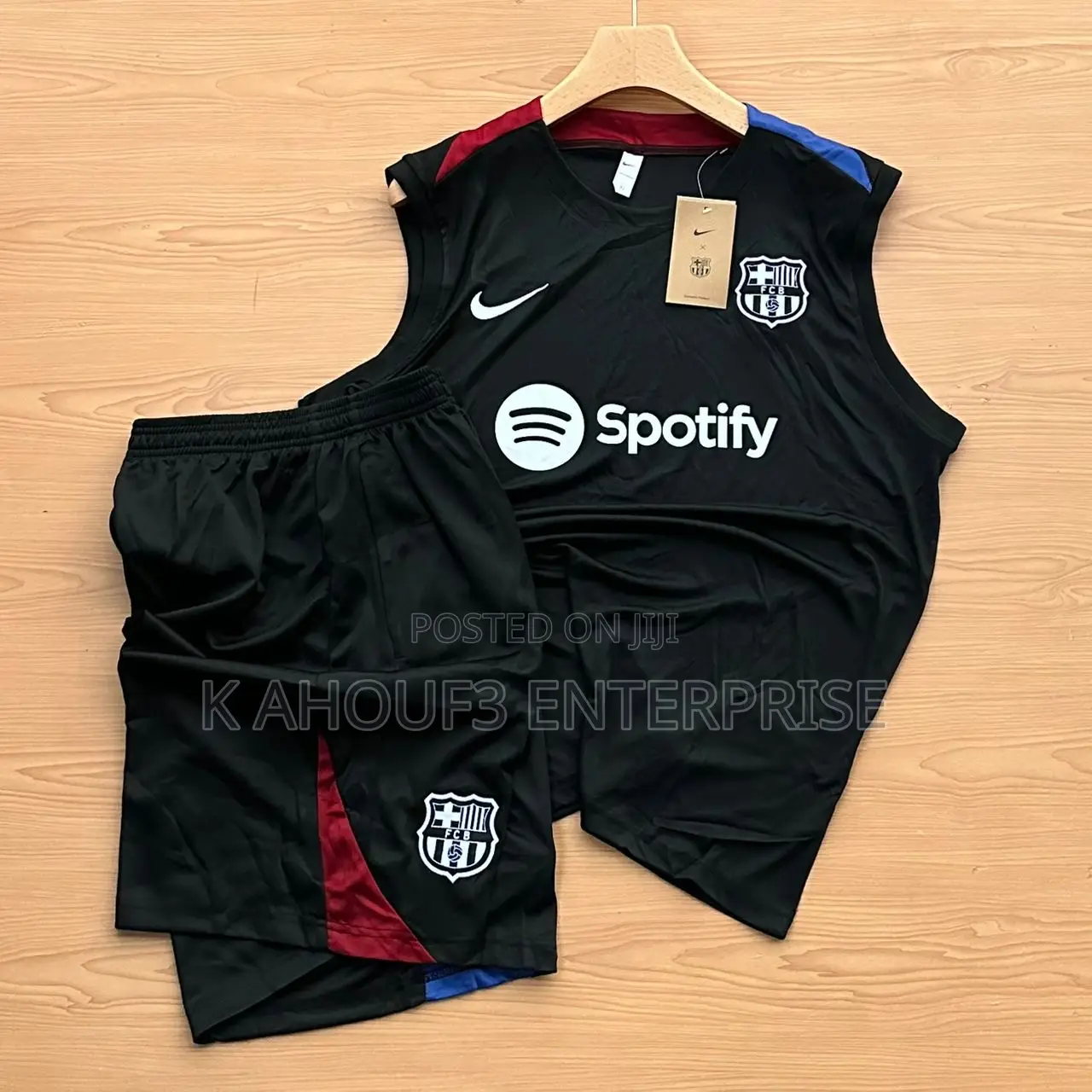 Sleeveless Top and Down for Your Favorite Teams